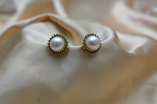 Dazzling Emerald  Pearl Earrings