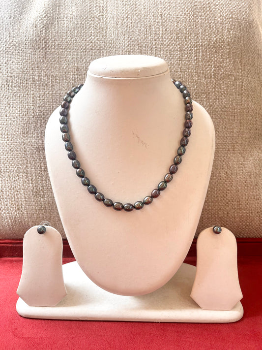 Dark Pearl Necklace Set
