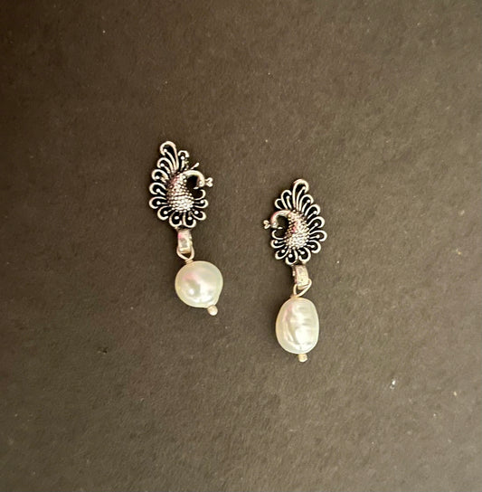 Pearl Drop Silver earrings